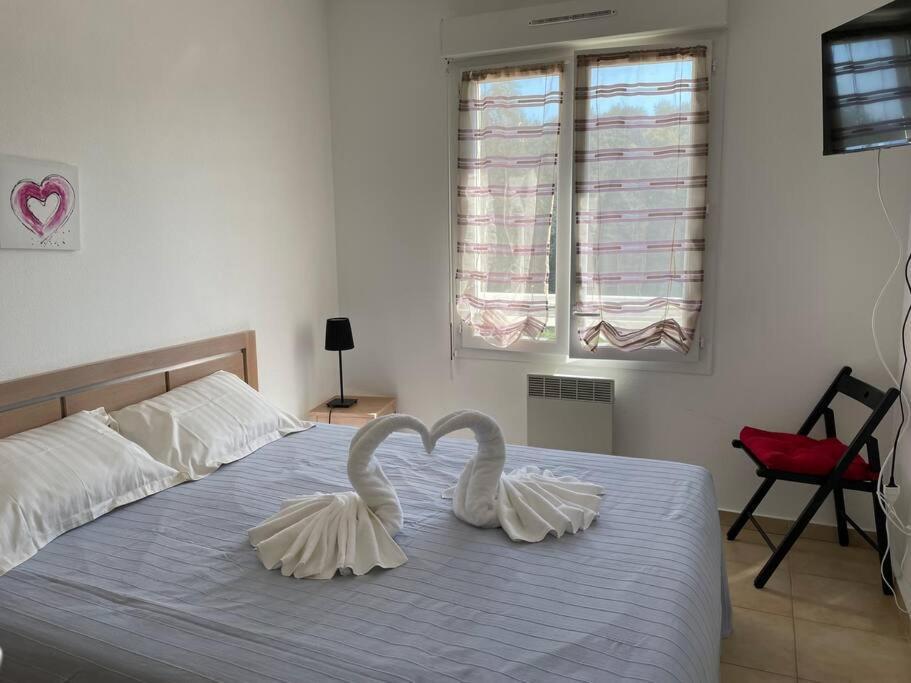 Appartement Tout Confort 2-4 Pers 500 M De La Plage Avec Piscine Et Wifi Santa-Maria-Poggio  Extérieur photo